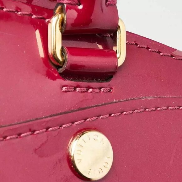 Louis Vuitton Magenta Monogram Vernis Brea PM NM Bag - Picture 7 of 11